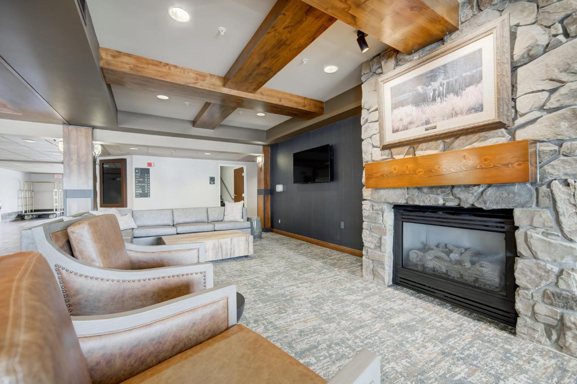 Holiday Inn West Yellowstone By Ihg Ngoại thất bức ảnh