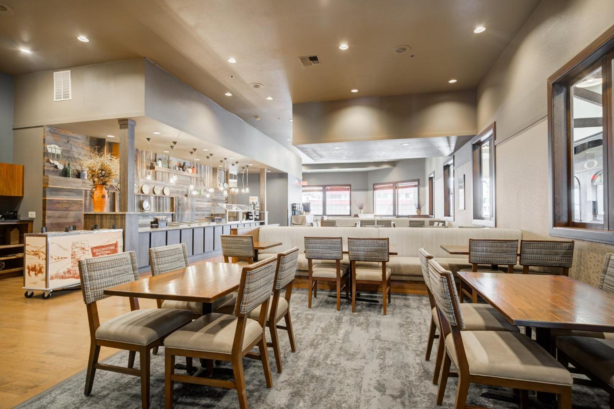 Holiday Inn West Yellowstone By Ihg Ngoại thất bức ảnh
