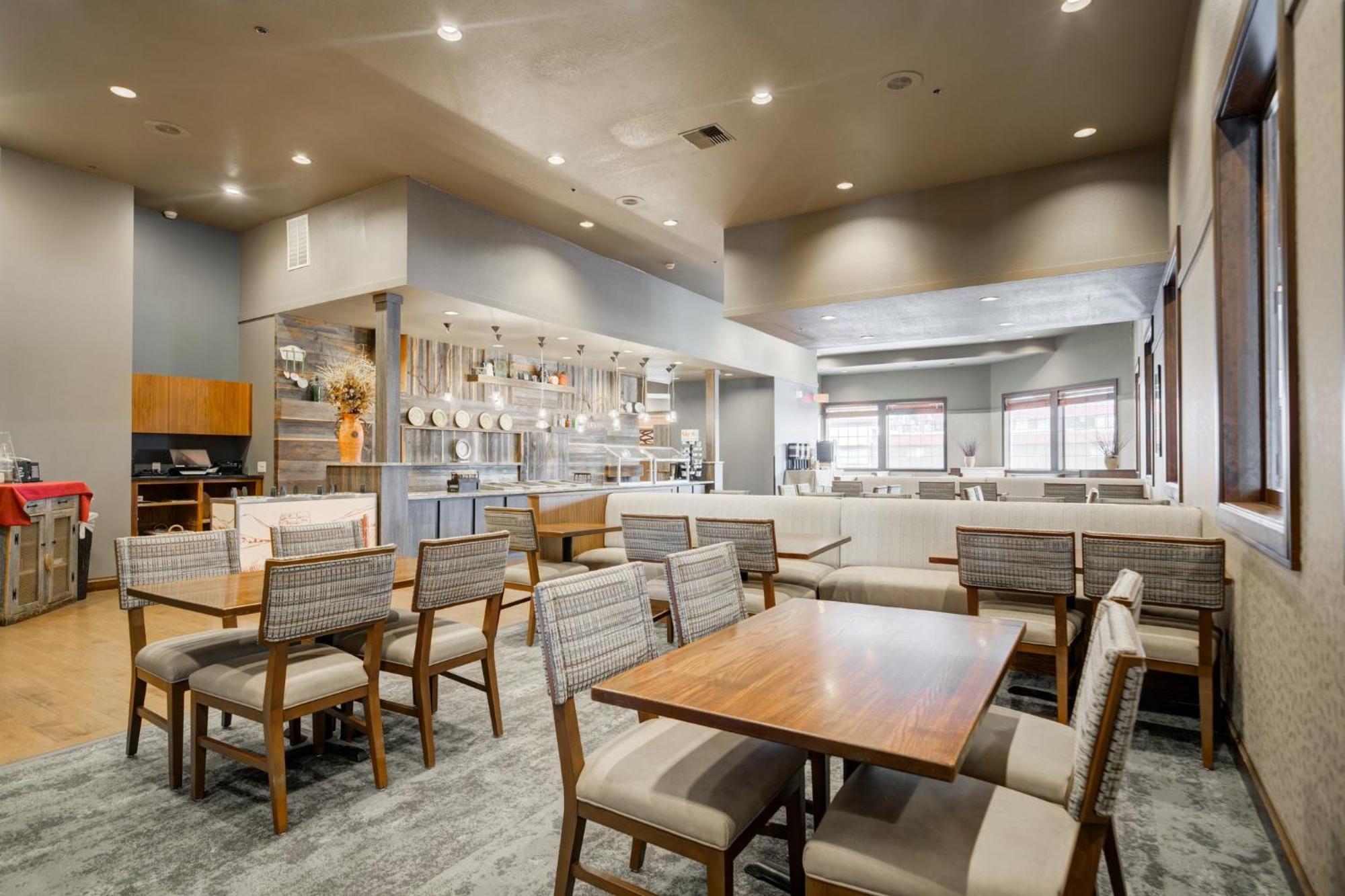 Holiday Inn West Yellowstone By Ihg Ngoại thất bức ảnh